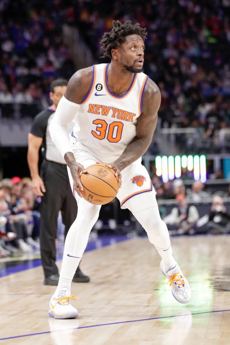 据一席之地 据一席之地