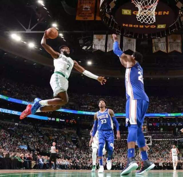 深刻的反思 深刻的反思