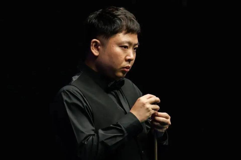 对手内野必 对手内野必
